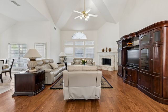 717 Morningside Trail, Murphy, TX 75094