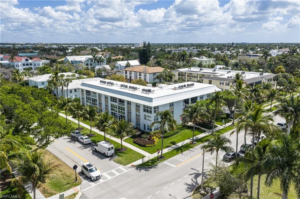1021 3rd ST S 306, NAPLES, FL 34102 — exterior