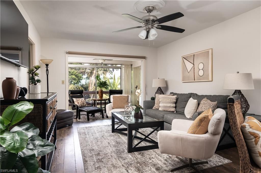 1021 3rd ST S 306, NAPLES, FL 34102 — photo 2