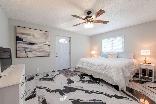 6819 11TH AVENUE NW, Bradenton, FL 34209