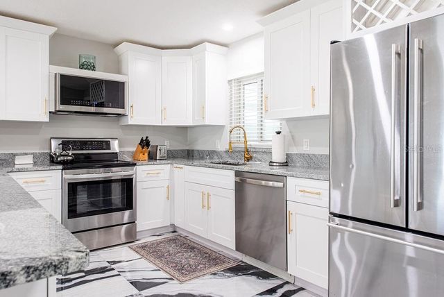 6819 11TH AVENUE NW, Bradenton, FL 34209