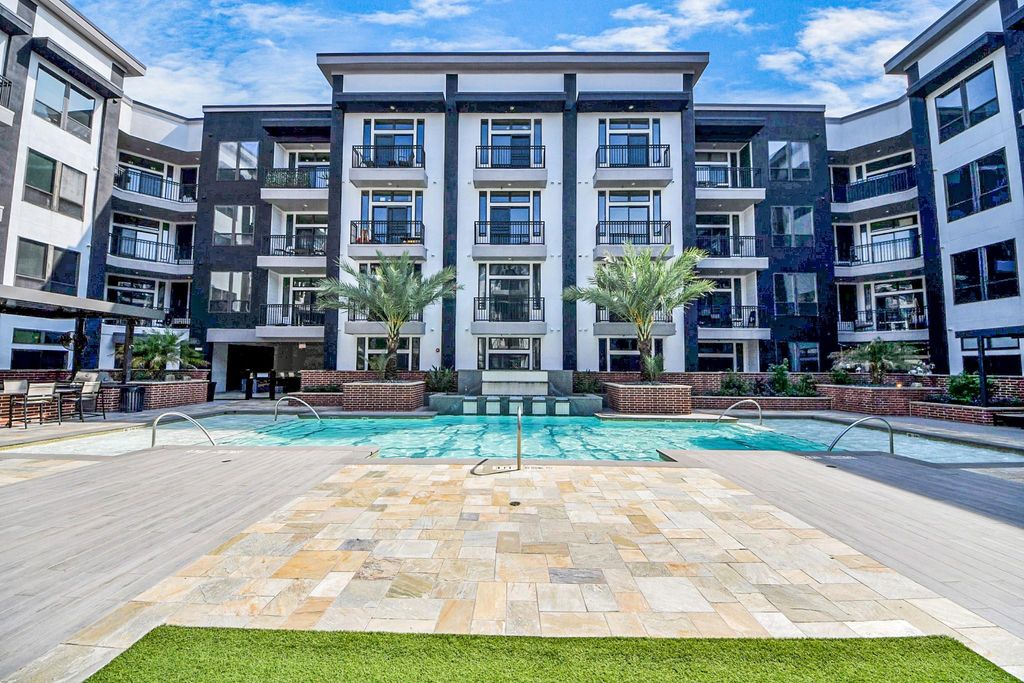 3800 Main Street 2.512, Houston, TX 77002