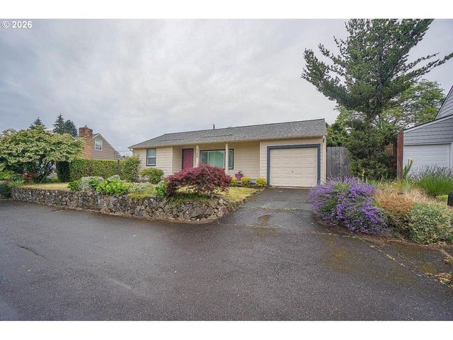 8300 Se Lorry Ave, Vancouver, WA 98664