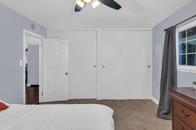 2893 Helm Avenue, Clovis, CA 93612