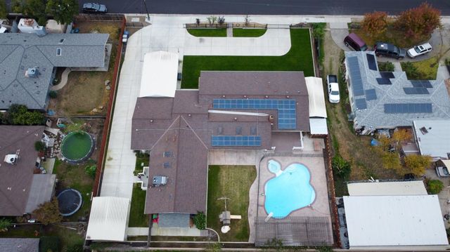 2893 Helm Avenue, Clovis, CA 93612