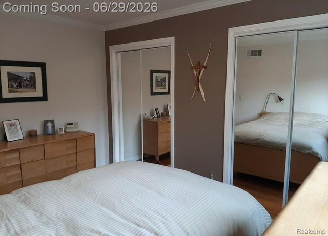 28747 Alden Street, Madison Heights, MI 48071
