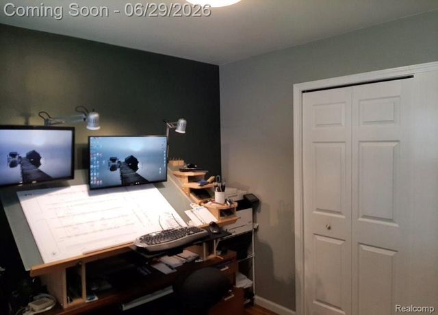 28747 Alden Street, Madison Heights, MI 48071