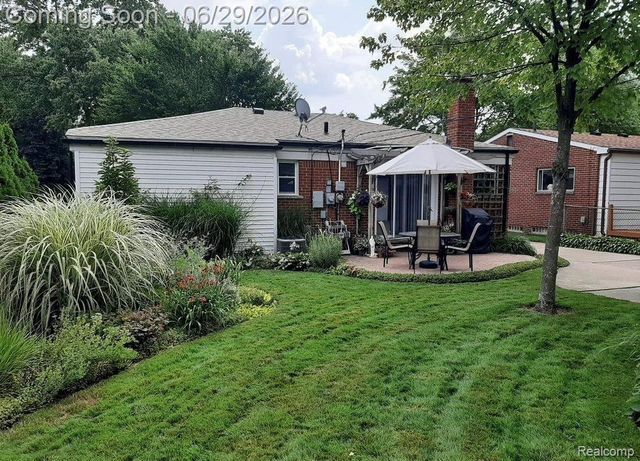 28747 Alden Street, Madison Heights, MI 48071