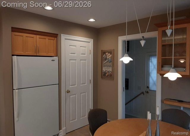 28747 Alden Street, Madison Heights, MI 48071