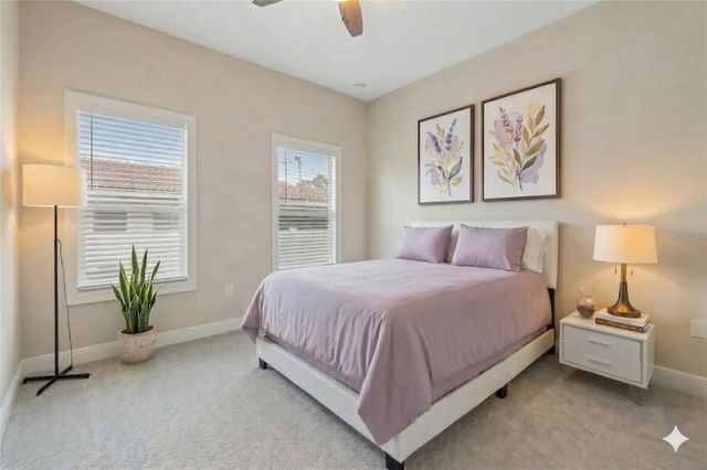 2920 W IVY STREET, Tampa, FL 33607