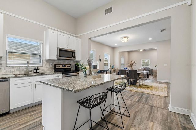 2920 W IVY STREET, Tampa, FL 33607