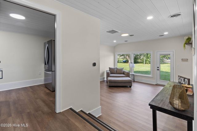 820 Saint Pauls Drive, Raeford, NC 28376