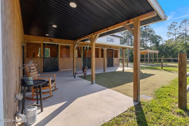 820 Saint Pauls Drive, Raeford, NC 28376