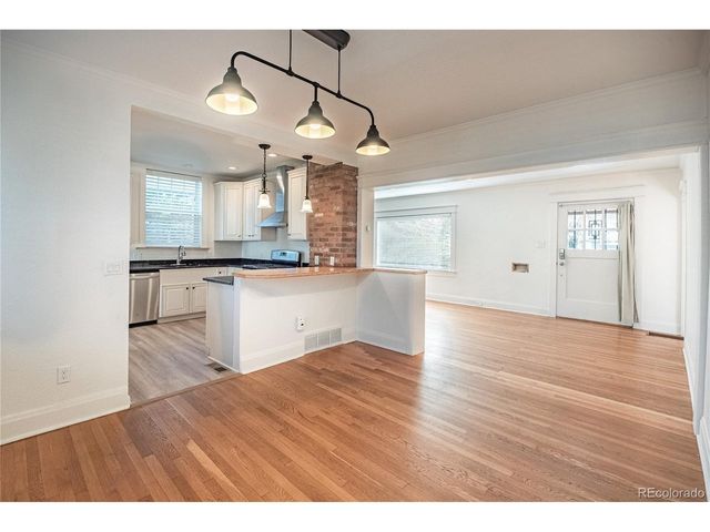 612 Harrison St, Denver, CO 80206