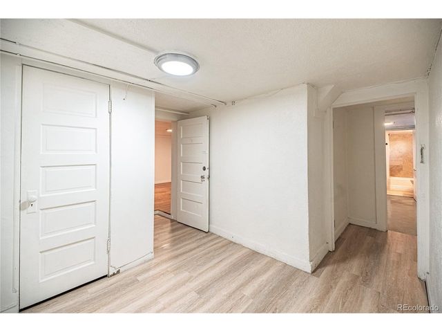 612 Harrison St, Denver, CO 80206