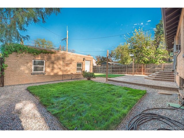 612 Harrison St, Denver, CO 80206