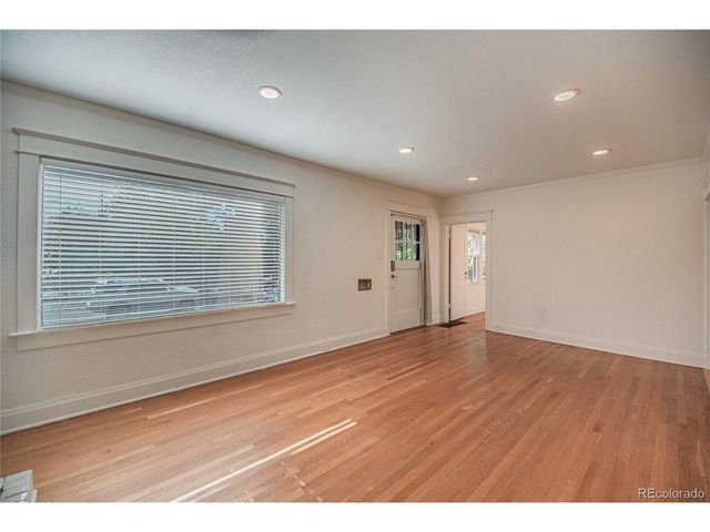 612 Harrison St, Denver, CO 80206
