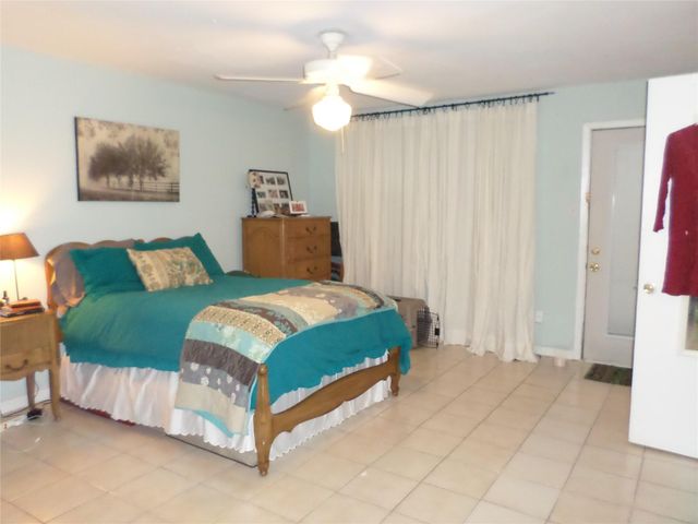 1715 Banks Street C, Houston, TX 77098