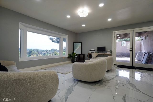 2364 Las Palomas, La Habra Heights, CA 90631