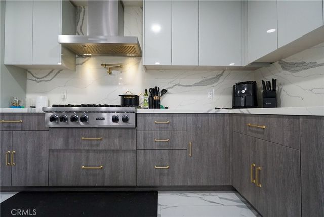 2364 Las Palomas, La Habra Heights, CA 90631