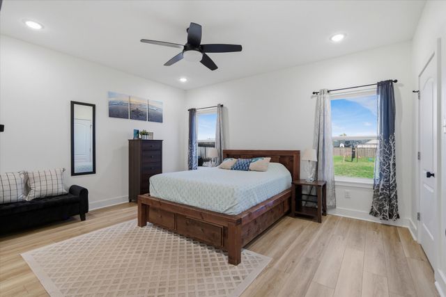 12608 CR 499, Lindale, TX 75771