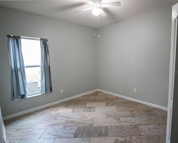 115 GLADESDOWN COURT, Deland, FL 32724