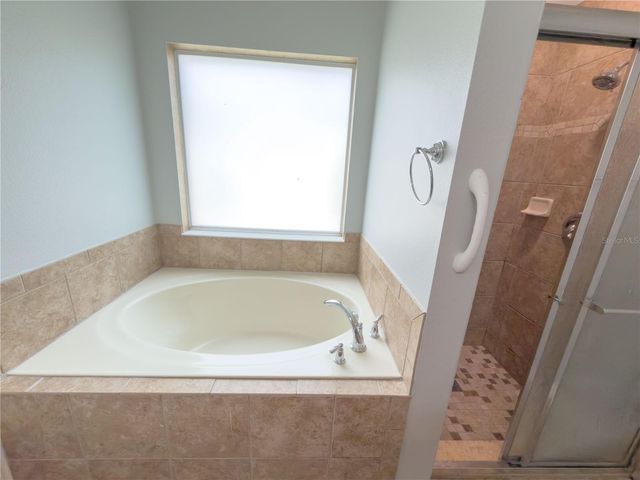 115 GLADESDOWN COURT, Deland, FL 32724