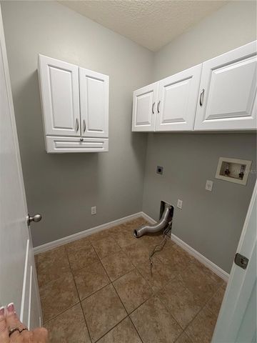 115 GLADESDOWN COURT, Deland, FL 32724