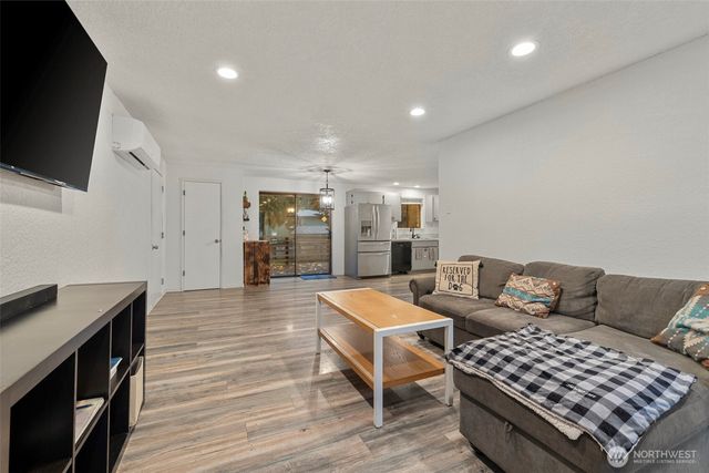 17314 117th Place NE, Arlington, WA 98223