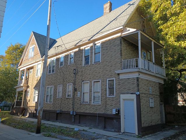 2718-20 W Mckinley BOULEVARD, Milwaukee, WI 53208