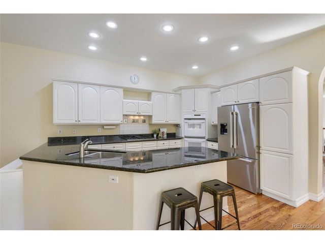 411 Steele St, Denver, CO 80206