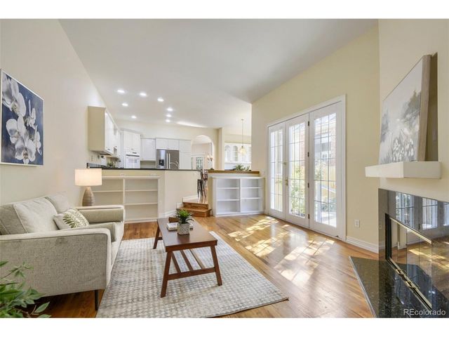 411 Steele St, Denver, CO 80206