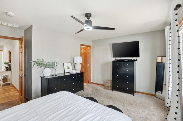 414 17th Street SE, Demotte, IN 46310