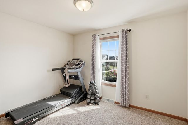 414 17th Street SE, Demotte, IN 46310