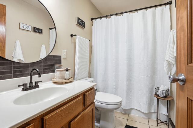 414 17th Street SE, Demotte, IN 46310