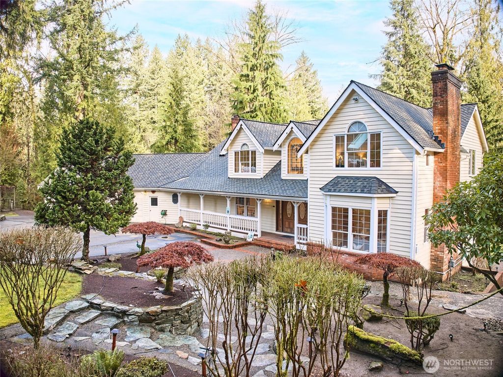 18400 228th Avenue NE, Woodinville, WA 98077