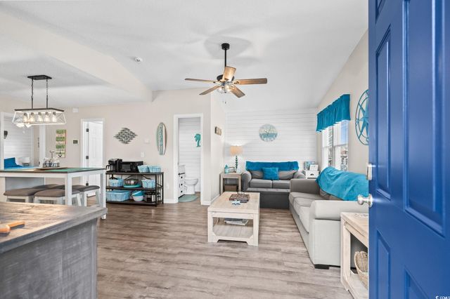 6001 1829A South Kings Hwy., Myrtle Beach, SC 29575