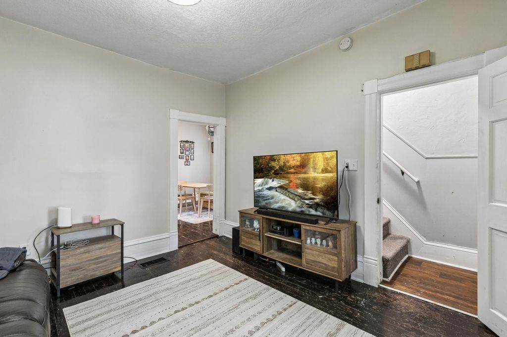 663 Van Buren Avenue, Saint Paul, MN 55104 — photo 2