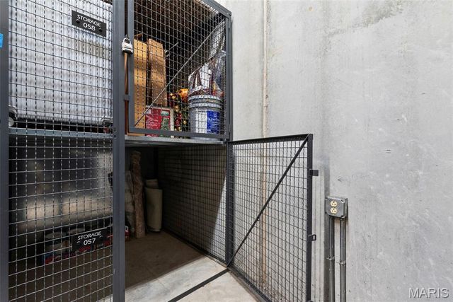 4909 Laclede Avenue 905, St Louis, MO 63108