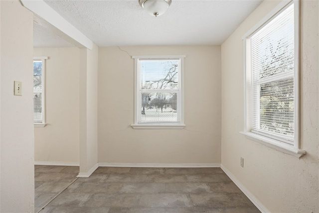 1901 SW Jefferson Ave, Lawton, OK 73501