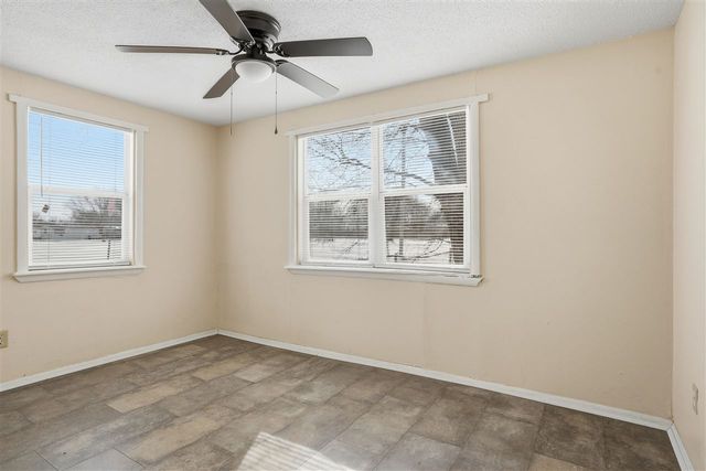 1901 SW Jefferson Ave, Lawton, OK 73501