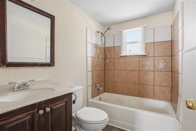 1901 SW Jefferson Ave, Lawton, OK 73501