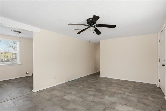 1901 SW Jefferson Ave, Lawton, OK 73501