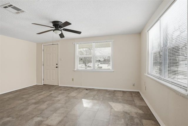 1901 SW Jefferson Ave, Lawton, OK 73501