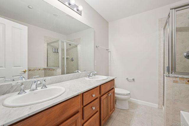 10 BRIDGE Lane, Haverstraw, NY 10927