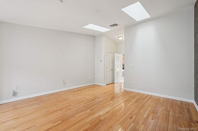 10 BRIDGE Lane, Haverstraw, NY 10927