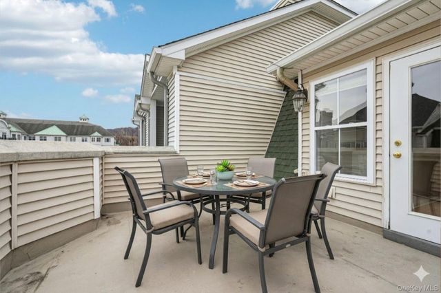 10 BRIDGE Lane, Haverstraw, NY 10927