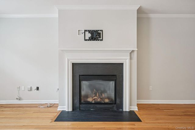 10 BRIDGE Lane, Haverstraw, NY 10927