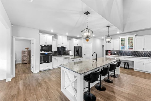 1510 Florentine Road, Centerton, AR 72719