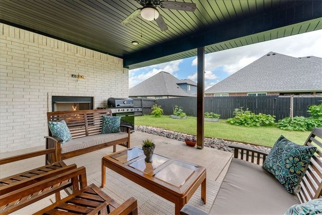 1510 Florentine Road, Centerton, AR 72719